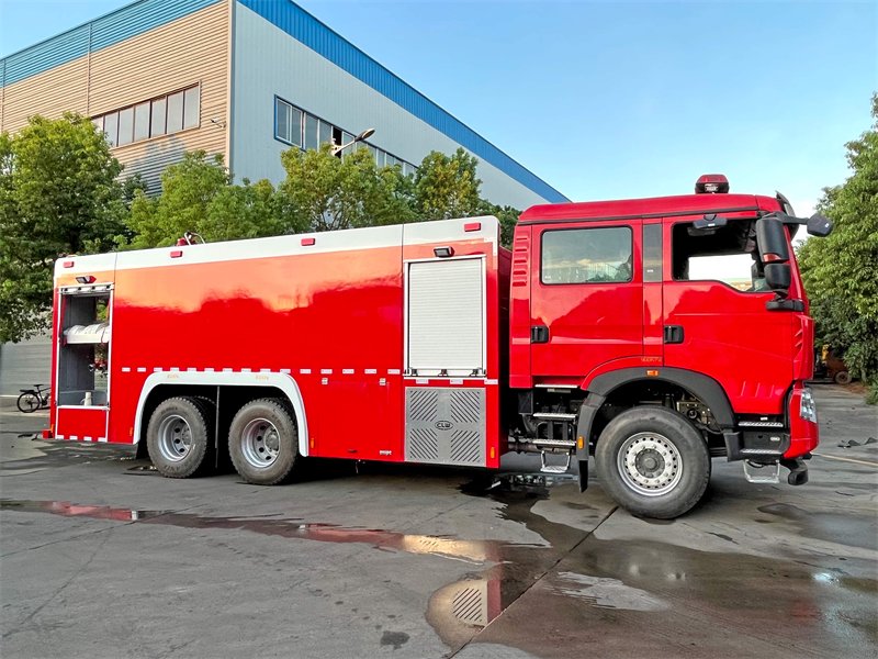 洒水车水泵保养周期与停机风险阈值：按运行小时与工况设置